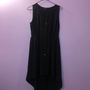 High low sleeveless dress
